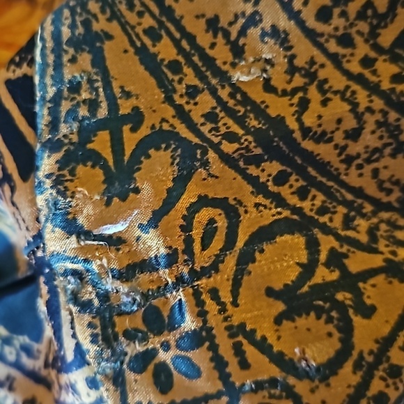 SPENSE Tribal Batik Satin Button Down Short Sleeve Shirt Small - Picture 9 of 9